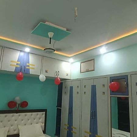 Shiv Kashi Paying Guest House พาราณสี ภายนอก รูปภาพ